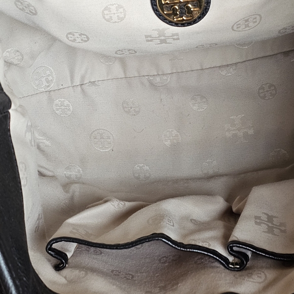 Tory Burch Amanda Black Leather Shoulder /Crossbody Bag - Picture 10 of 11